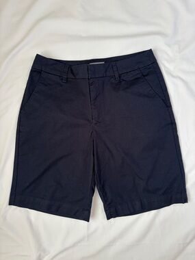 ✨ NAUTICAL CHIC! Matty M Navy Bermuda Shorts – Size Medium ✨